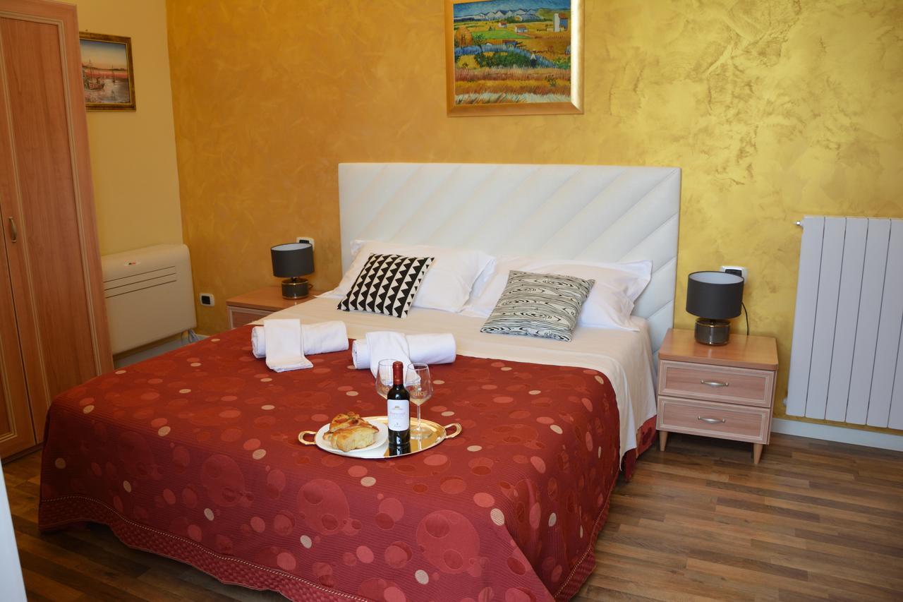 Le Stanze Del Console Bed & Breakfast Gravina in Puglia Bagian luar foto