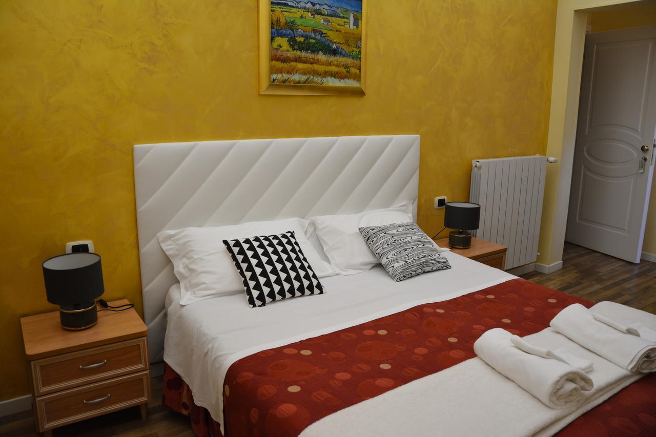 Le Stanze Del Console Bed & Breakfast Gravina in Puglia Bagian luar foto