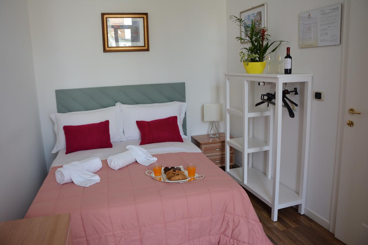 Le Stanze Del Console Bed & Breakfast Gravina in Puglia Bagian luar foto